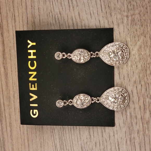GIVENCHY Double Diamond Oval Womens Jewelry Earrings NEW‎ - Picture 1 of 7